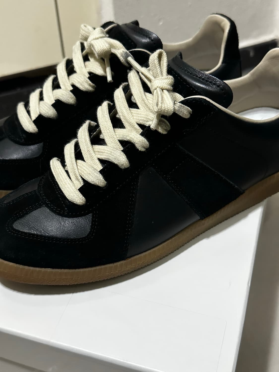 메종 마르지엘라 카프스킨 레플리카 스니커즈 블랙 상품이미지2