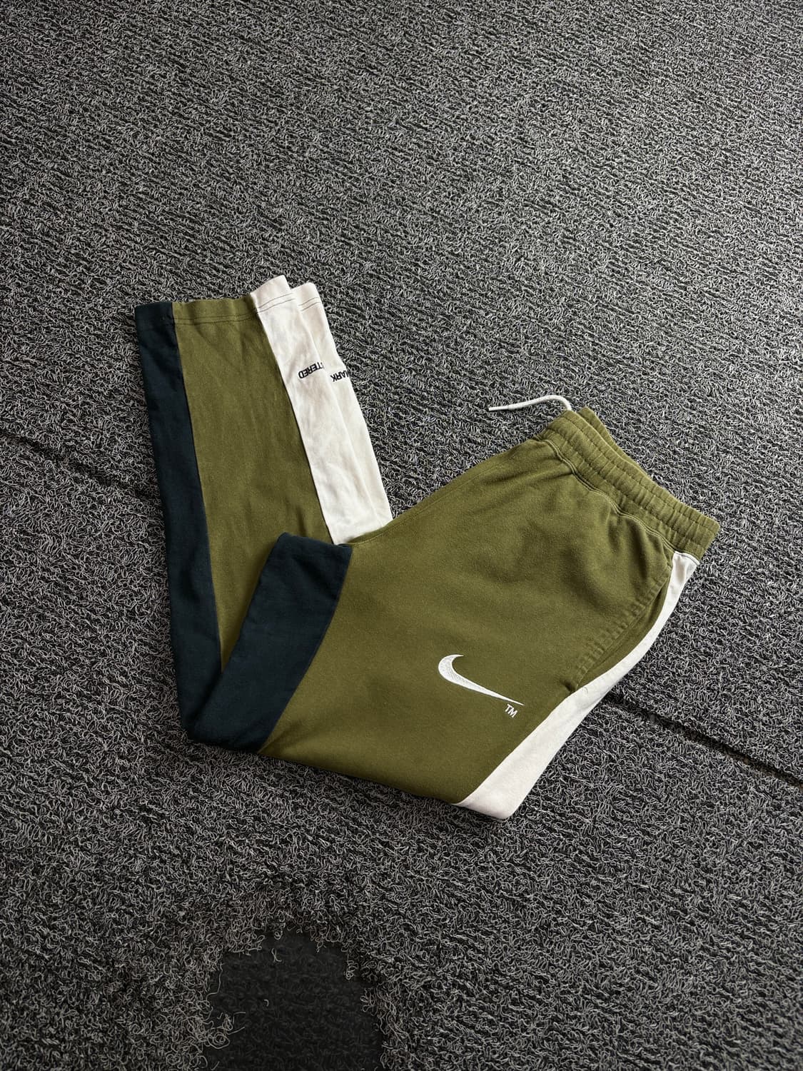 나이키 스우시 배색 스웻 트레이닝 팬츠 4068 상품이미지1