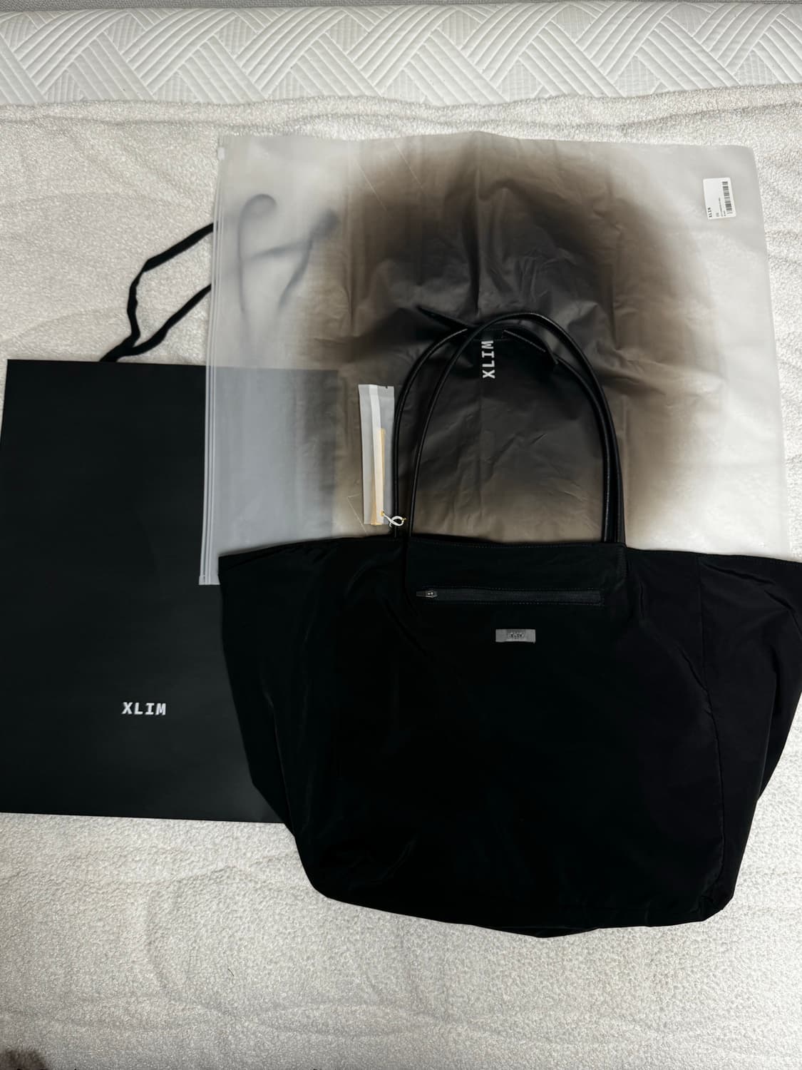 Xlim ep.7 synopsis 엑슬림 가방 블랙 상품이미지1