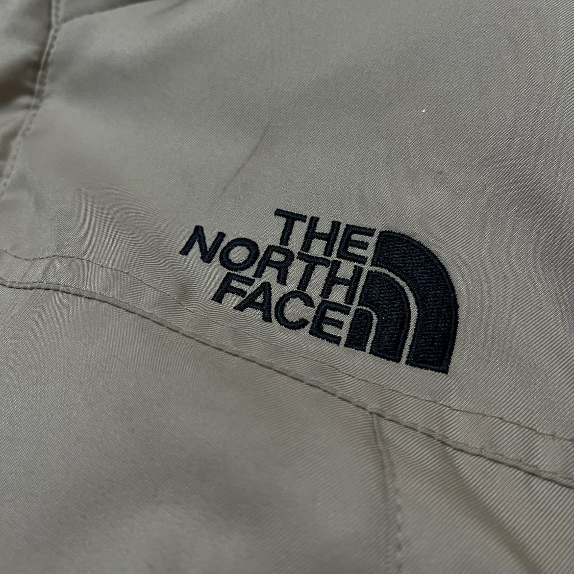 노스페이스 맥머도 시리즈 덕다운 후드 패딩 점퍼 [베이지] S/90 상품이미지8