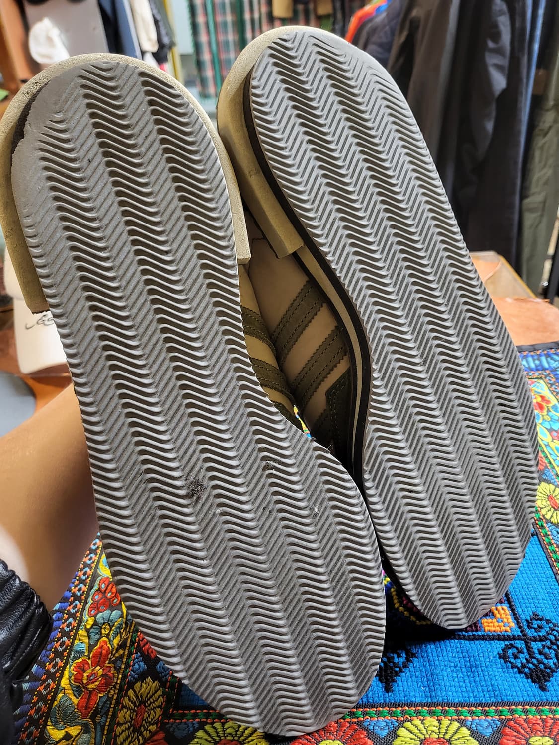 아디다스 리부트 로우 사바나어스 상품이미지5