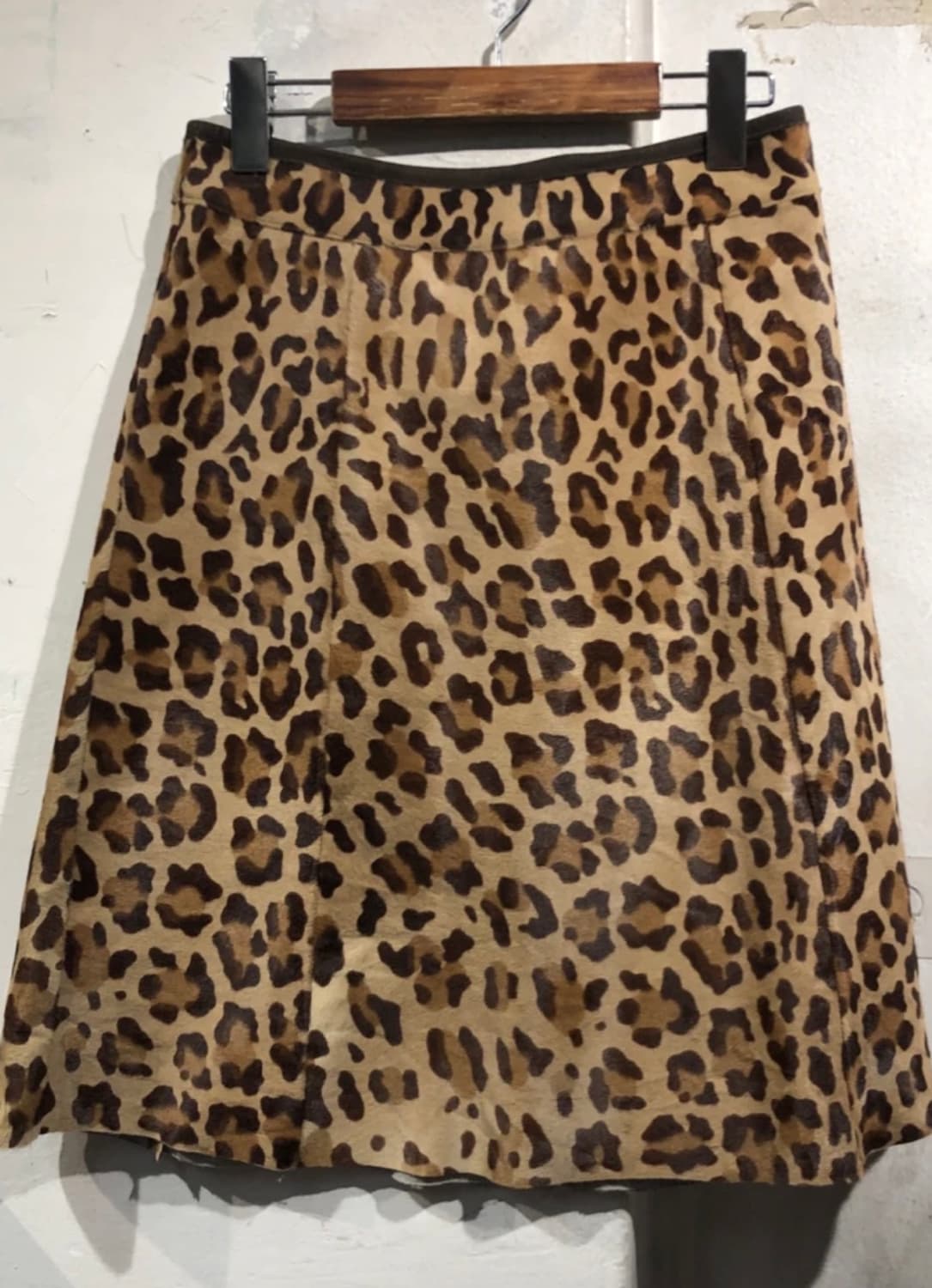 Prada brown leopard fur midi skirt 상품이미지3