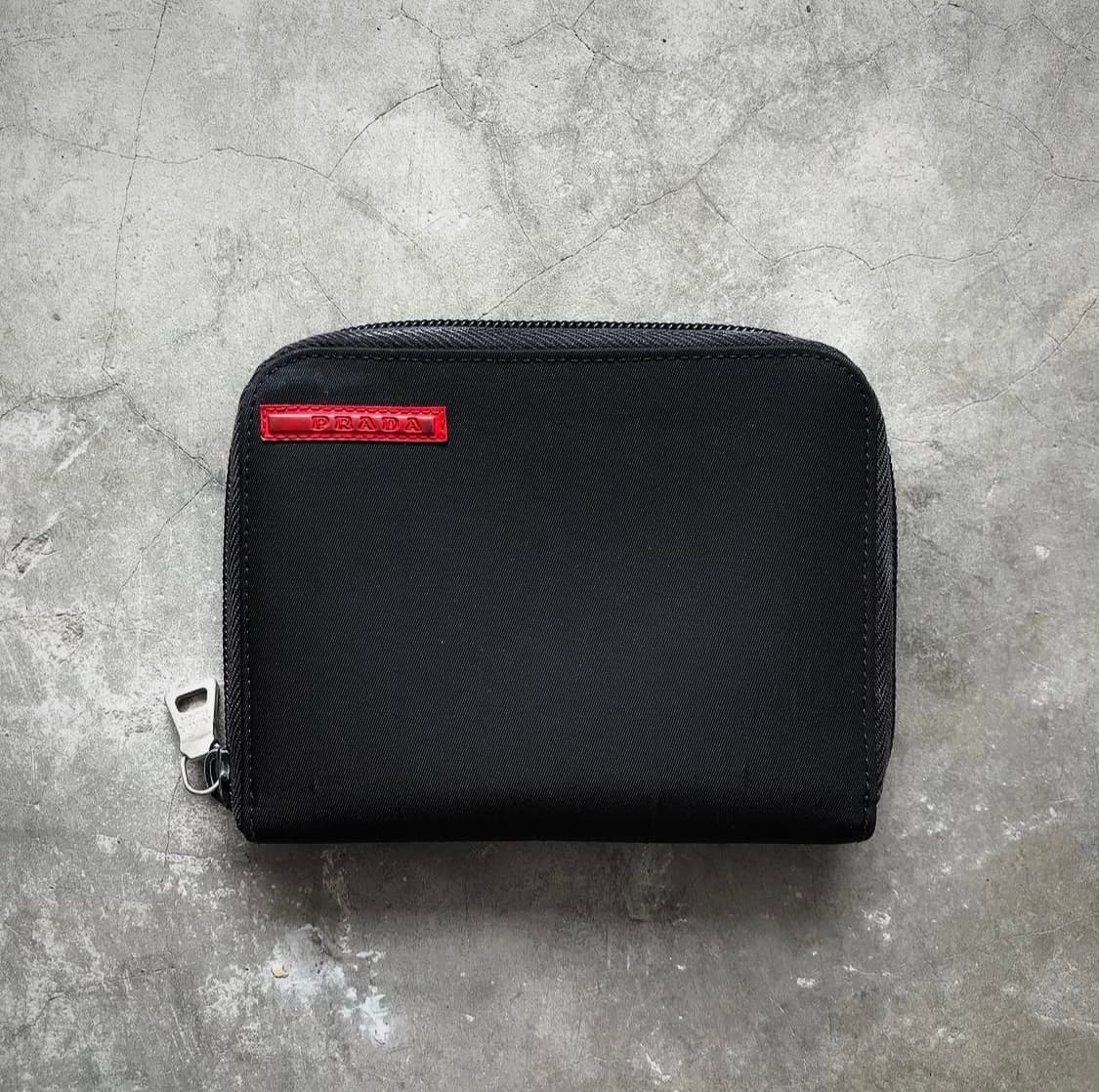 1999‘s Prada sports Archive wallet 상품이미지1