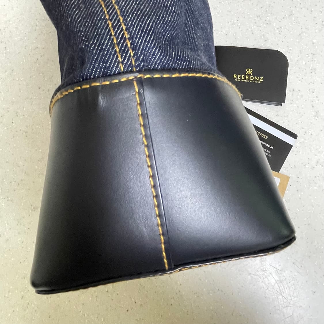 아페쎄 악셀 스몰 토트백 네이비 상품이미지4