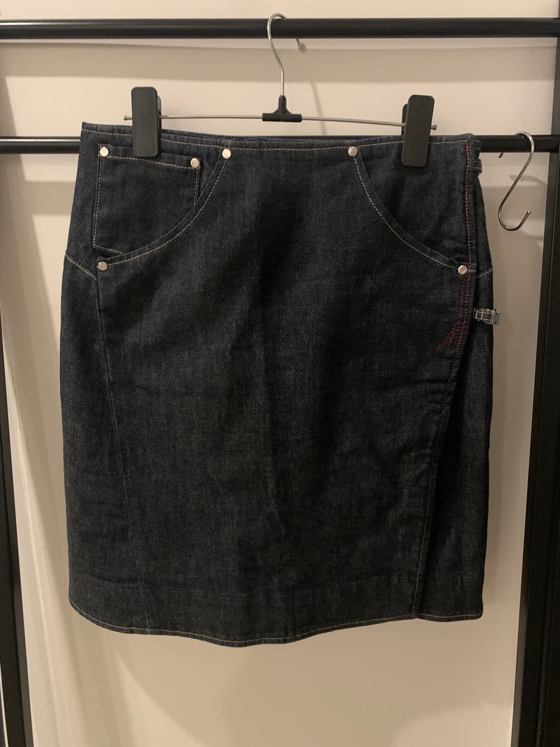 리바이스 엔지니어드 랩스커트 상품이미지1