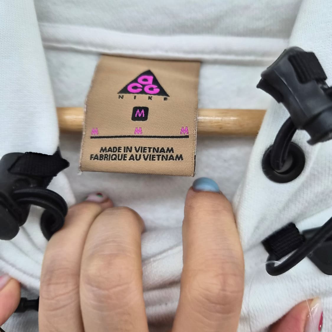 나이키 ACG 화이트 후드티 남성 M 상품이미지5