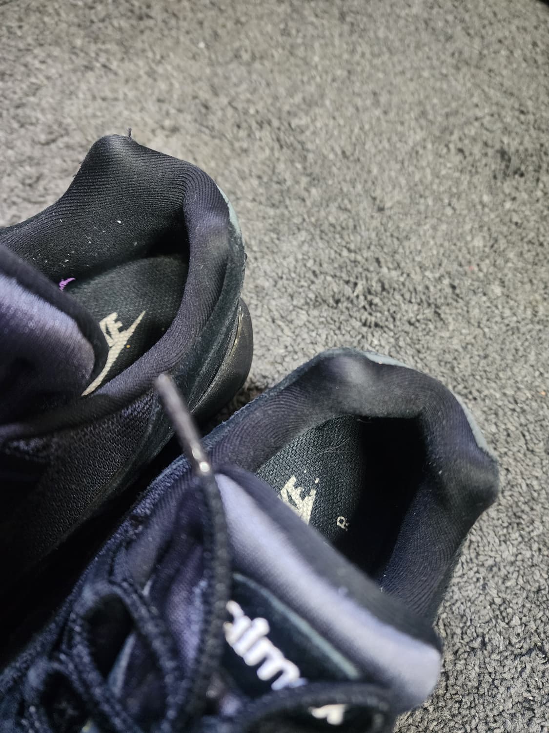 나이키 에어맥스95 트리플블랙 260사이즈  상품이미지4