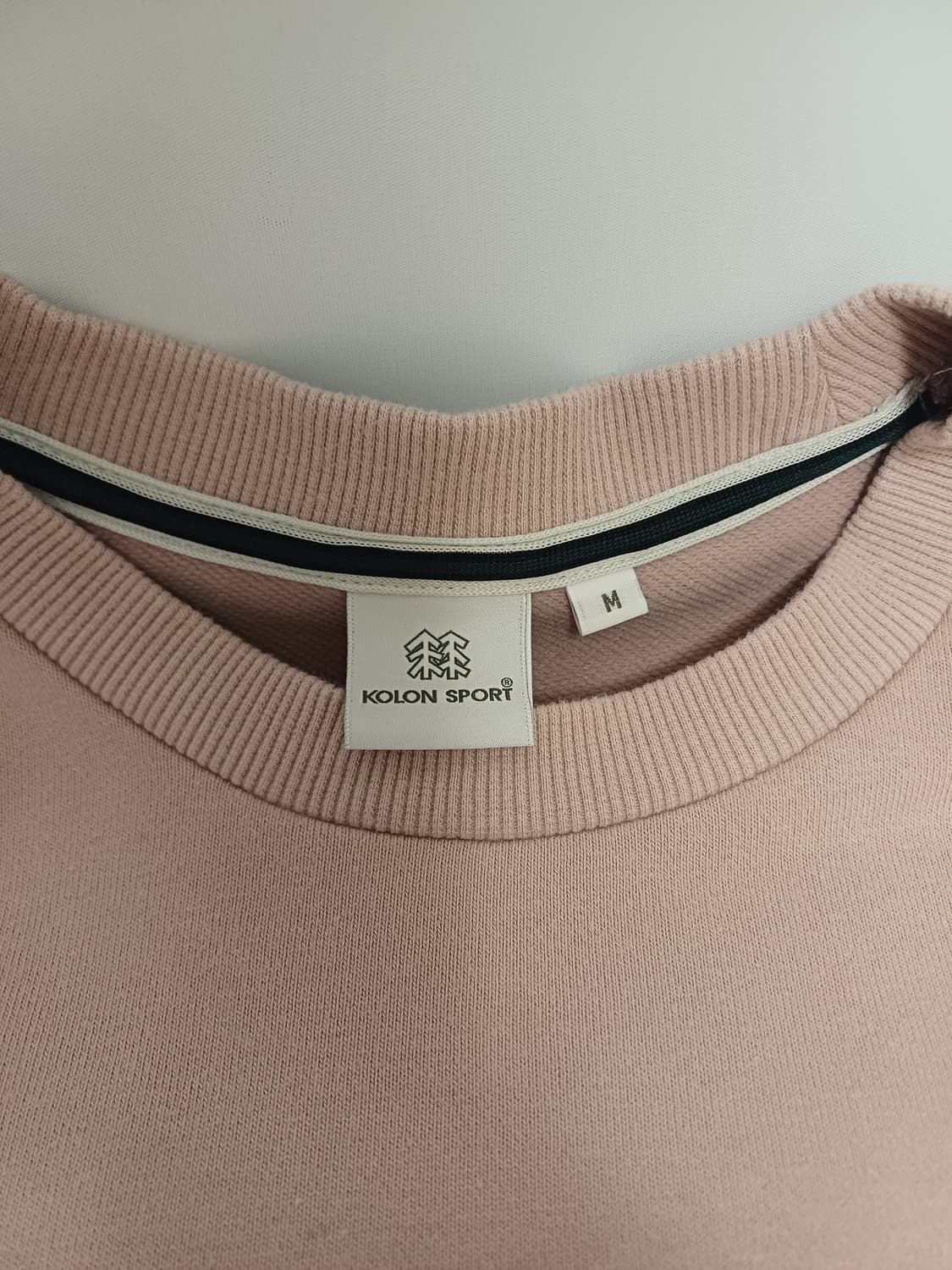 코오롱스포츠 여성 부클 그래픽 맨투맨 (M) / 상태좋음 상품이미지2