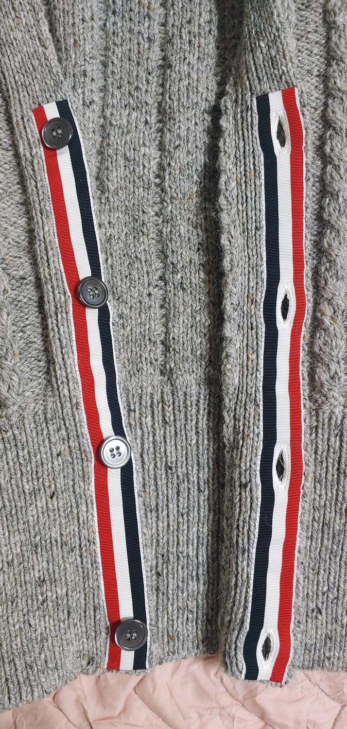 5) 톰브라운 케이블 가디건 상품이미지5