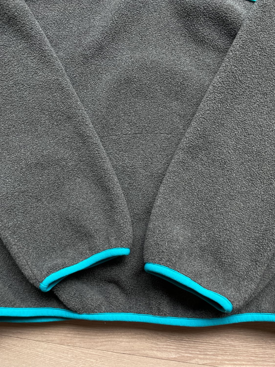 파타고니아 신칠라 우먼스 그레이 플리스 patagonia 상품이미지5