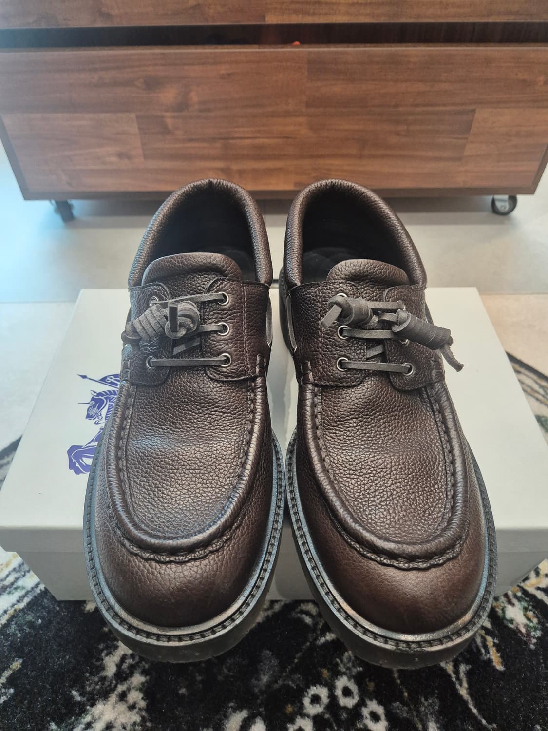 버버리 보트슈즈 브라운 42 사이즈 상품이미지2