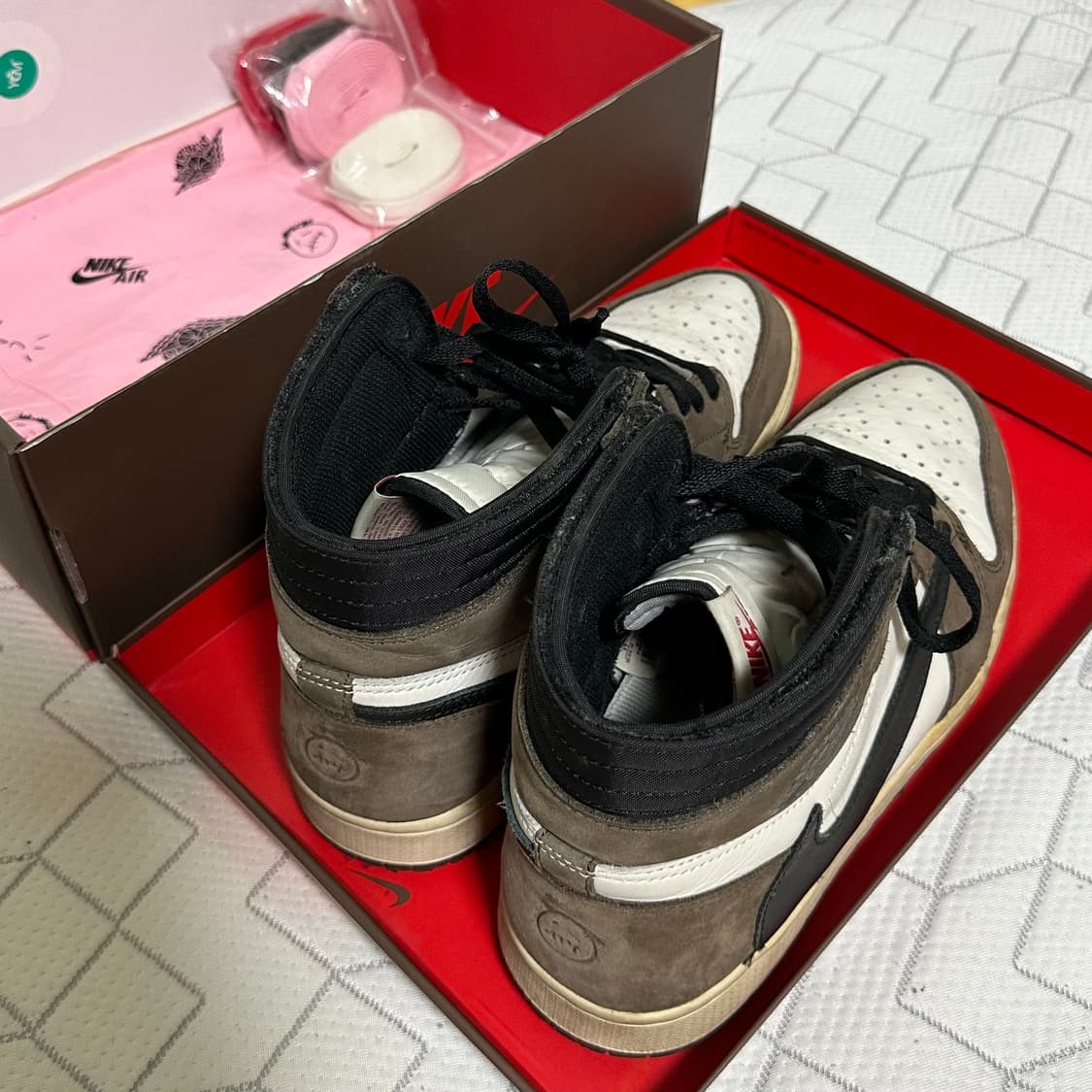 [290] 나이키 스캇 조던1 하이 모카 상품이미지3