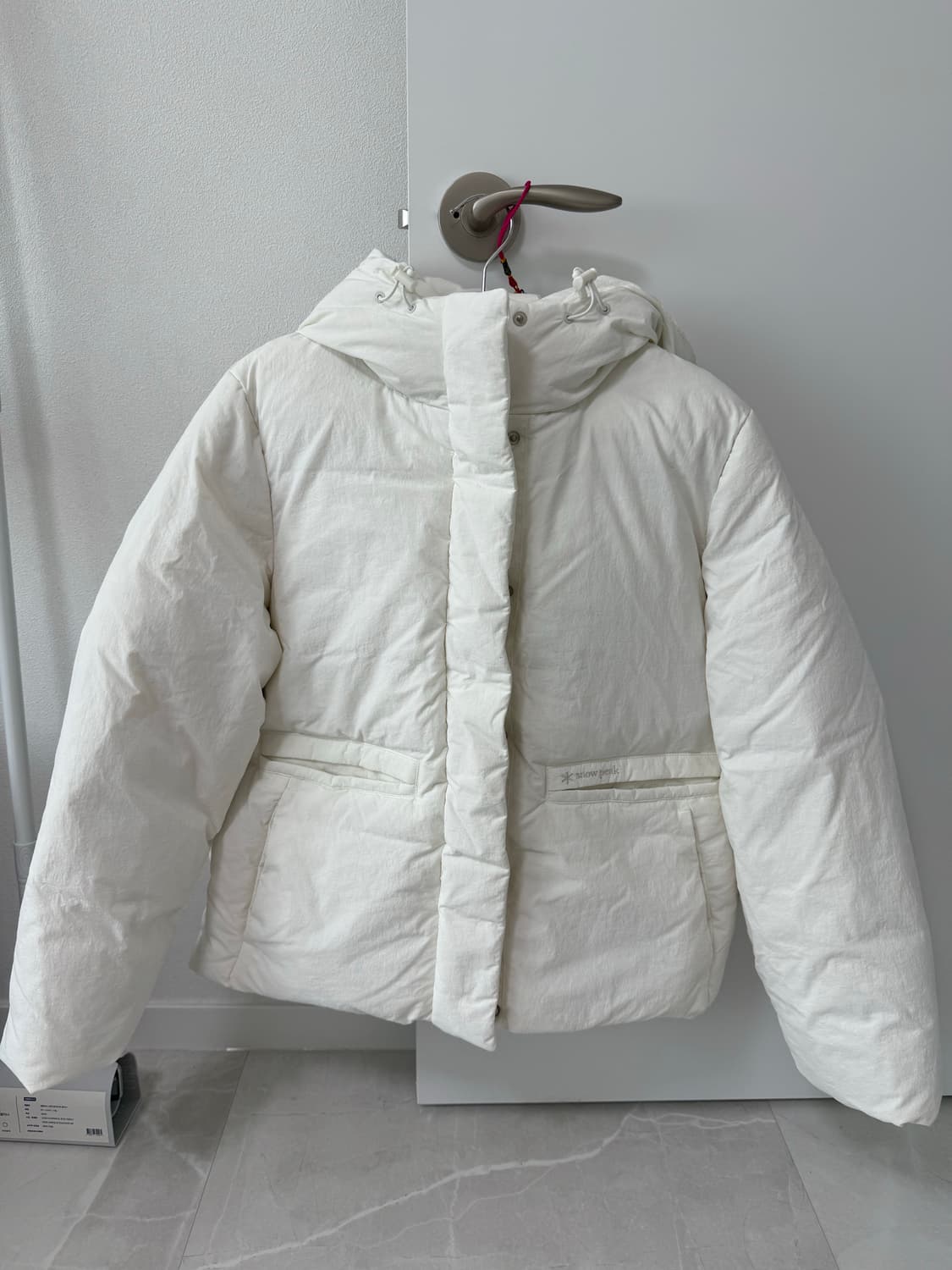 스노우피크 화이트 후드 다운 85 상품이미지1