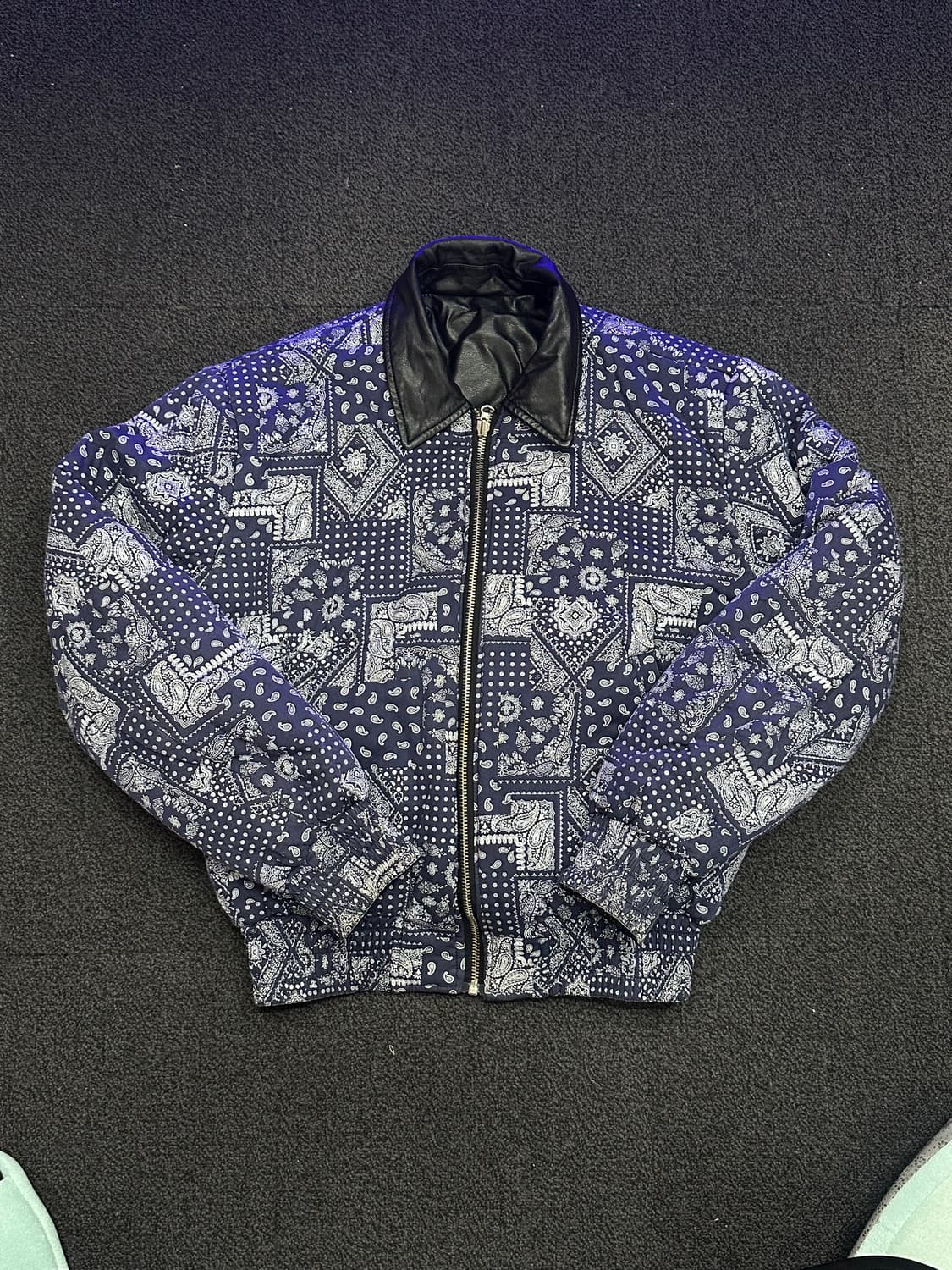 C.O.M.E 리버시블 페이즐리 & 레더 봄버자켓 팝니다 상품이미지1