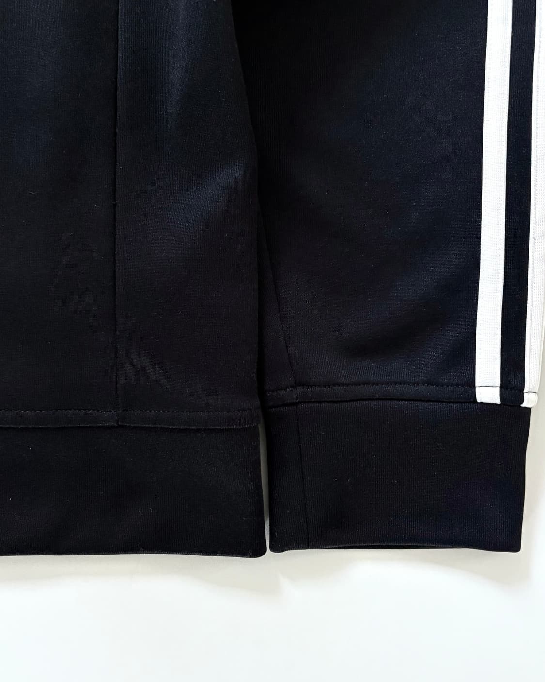 Adidas 아디다스 블랙컬러 유로파 트랙탑 상품이미지3