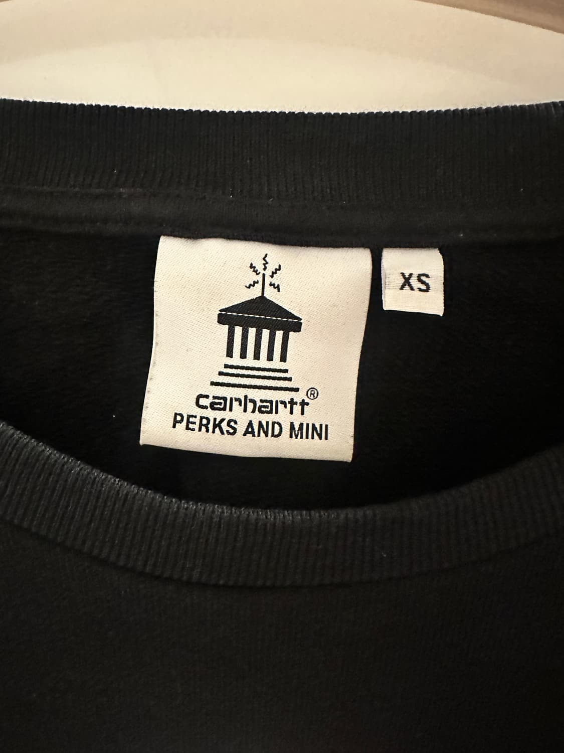 칼하트 맨투맨 xs 상품이미지3