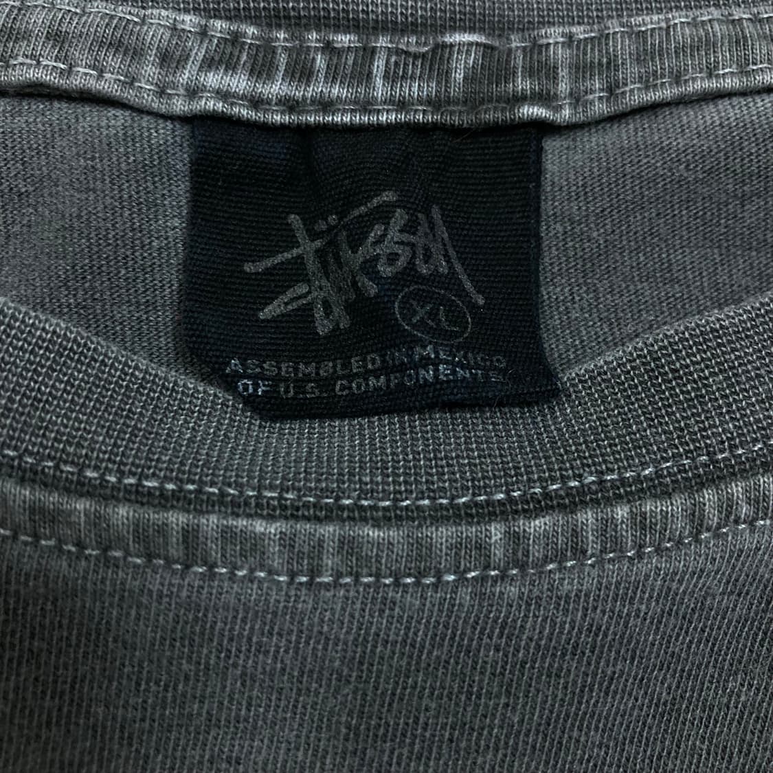 스투시 스탁 빅로고 피그먼트 차콜 반팔티 상품이미지5