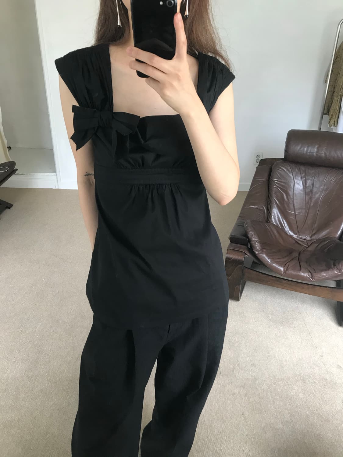 black ribbon sleeveless 상품이미지2