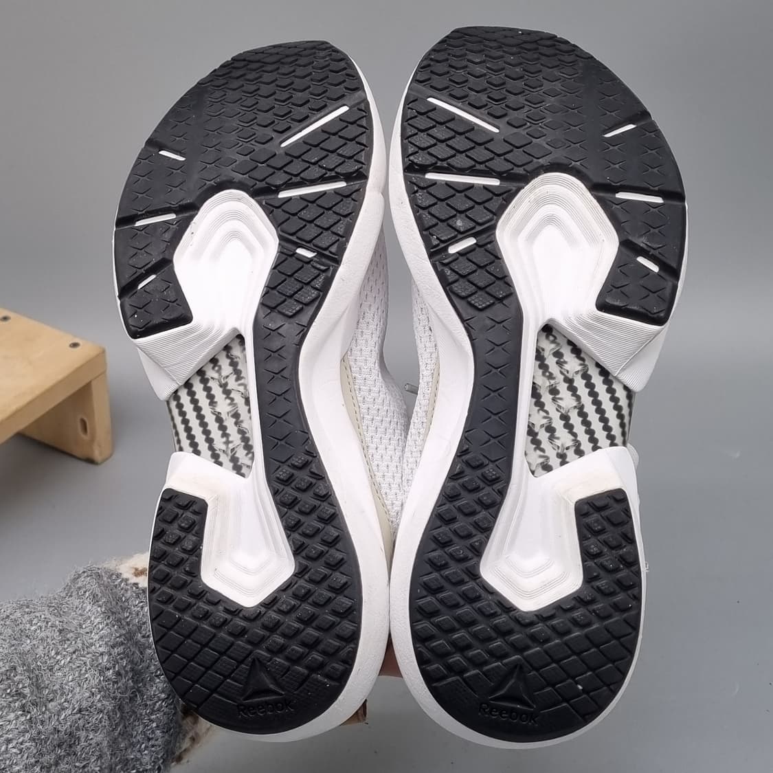 리복 솔퓨리 럭스 남성운동화275 상품이미지3