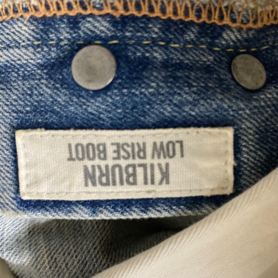 Abecrombie&Fitch KILBURN 로우라이즈 데미지 부츠컷 상품이미지7