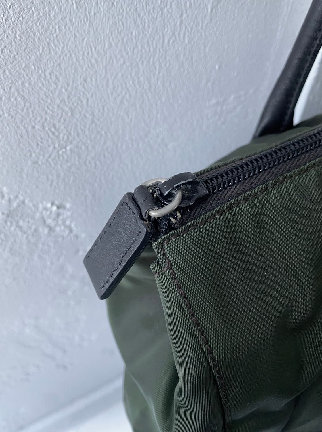 [Prada] 포코노 토트백(카키 블랙) 상품이미지9