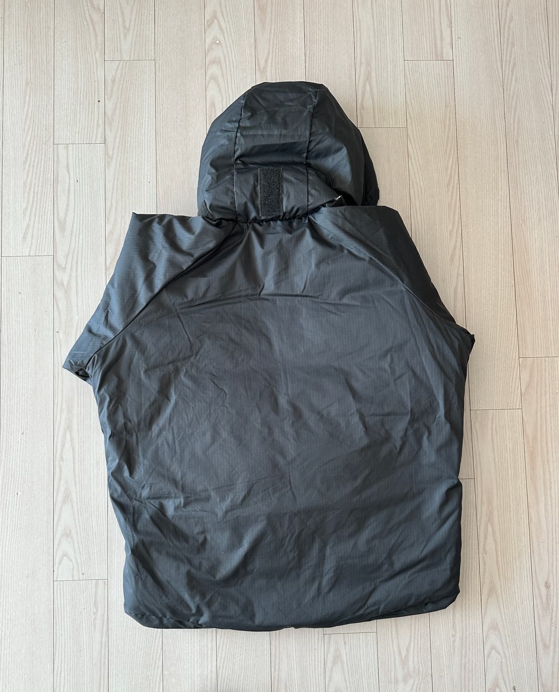 Taion x gloster level7 down jacket 상품이미지6