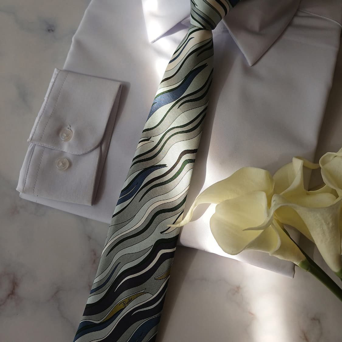 에밀리오푸치 실크 블루그린 웨이브 넥타이 8.7cm A+등급 A19014 상품이미지5