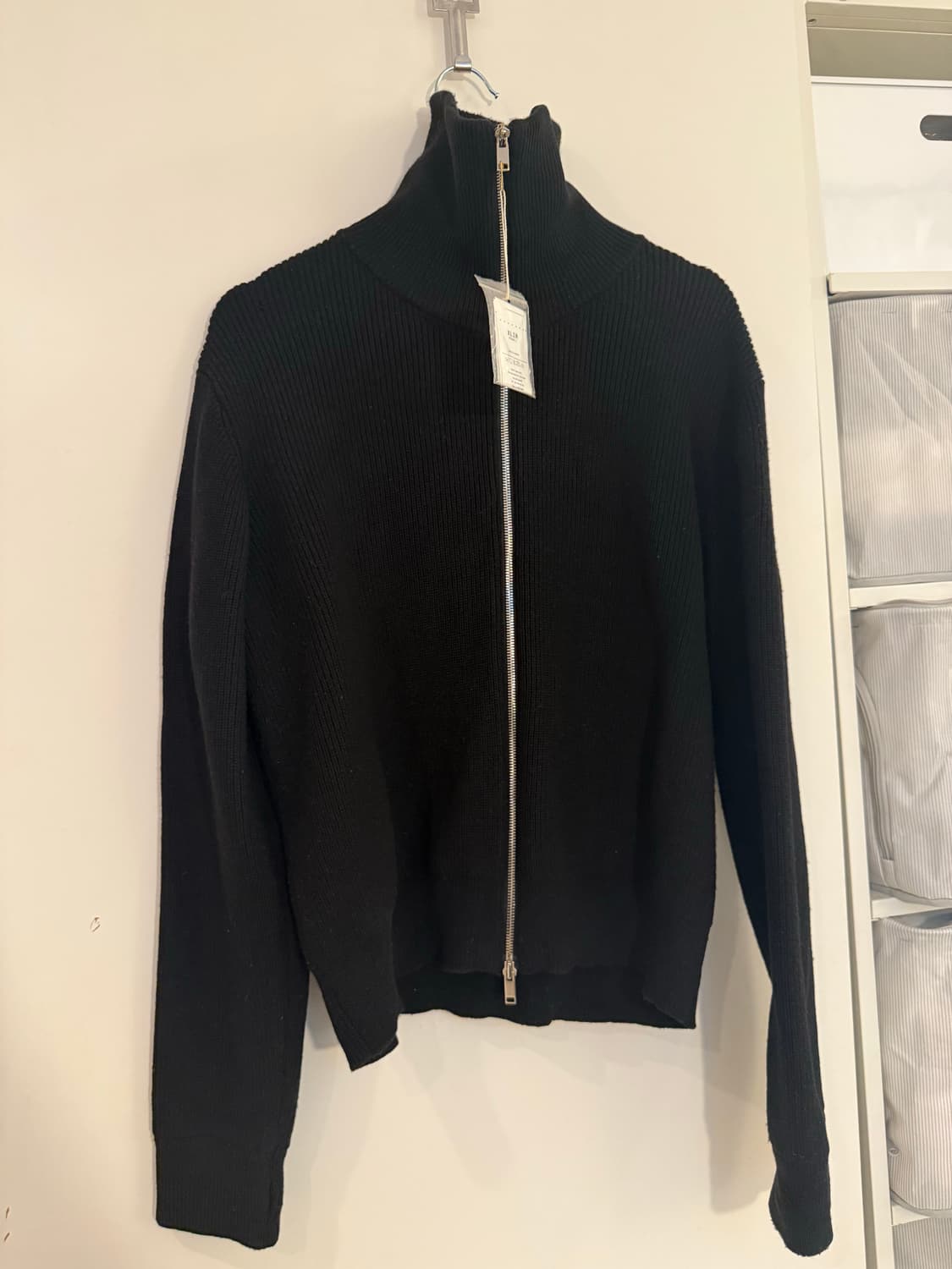 50) 노이어 하이넥 집업 니트 상품이미지2