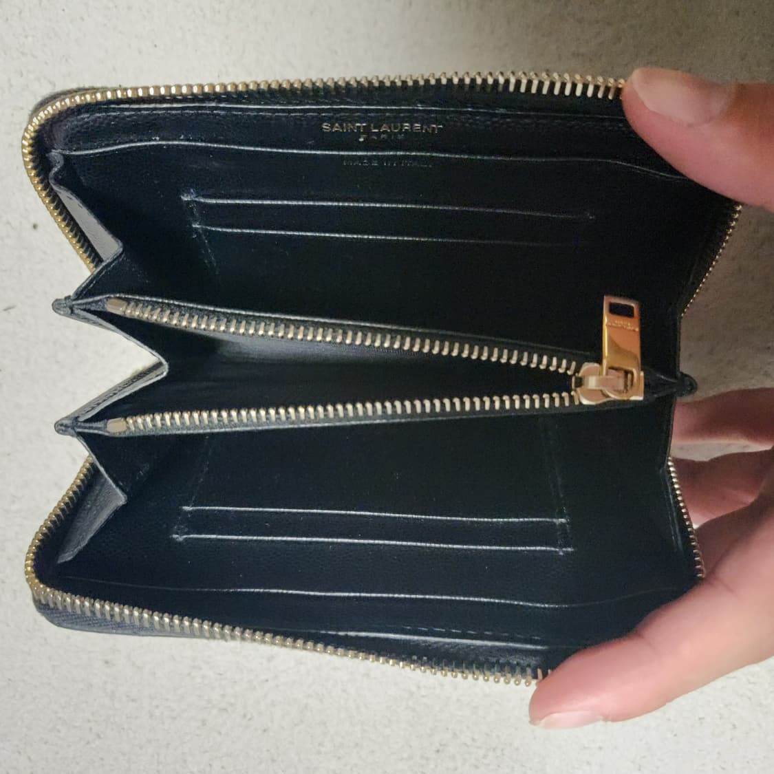 [os/정품] 생로랑 지퍼돌이 중지갑 상품이미지3