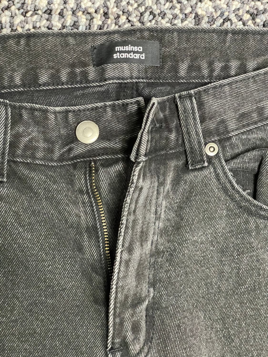 무신사 스탠다드 워시드 블랙 와이드 데님 32 상품이미지4