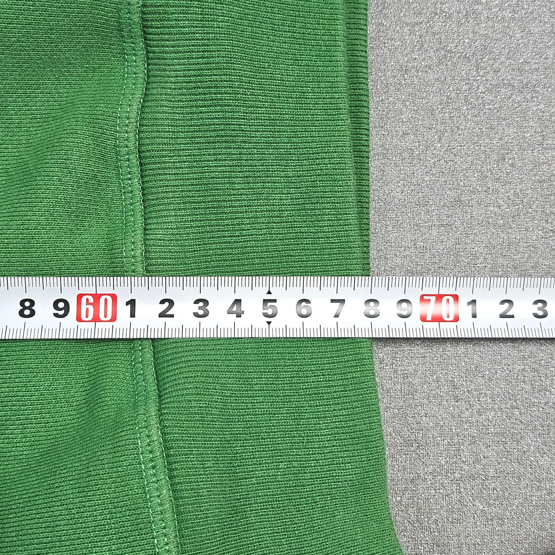 토마스모어 올리버 말차 그린 오버핏 맨투맨 상품이미지6