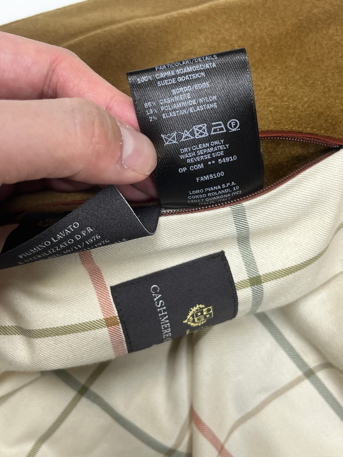 로로피아나 캐시미어 구스다운 패딩 M(100-105)(새상품/C.O.L. 상품이미지8