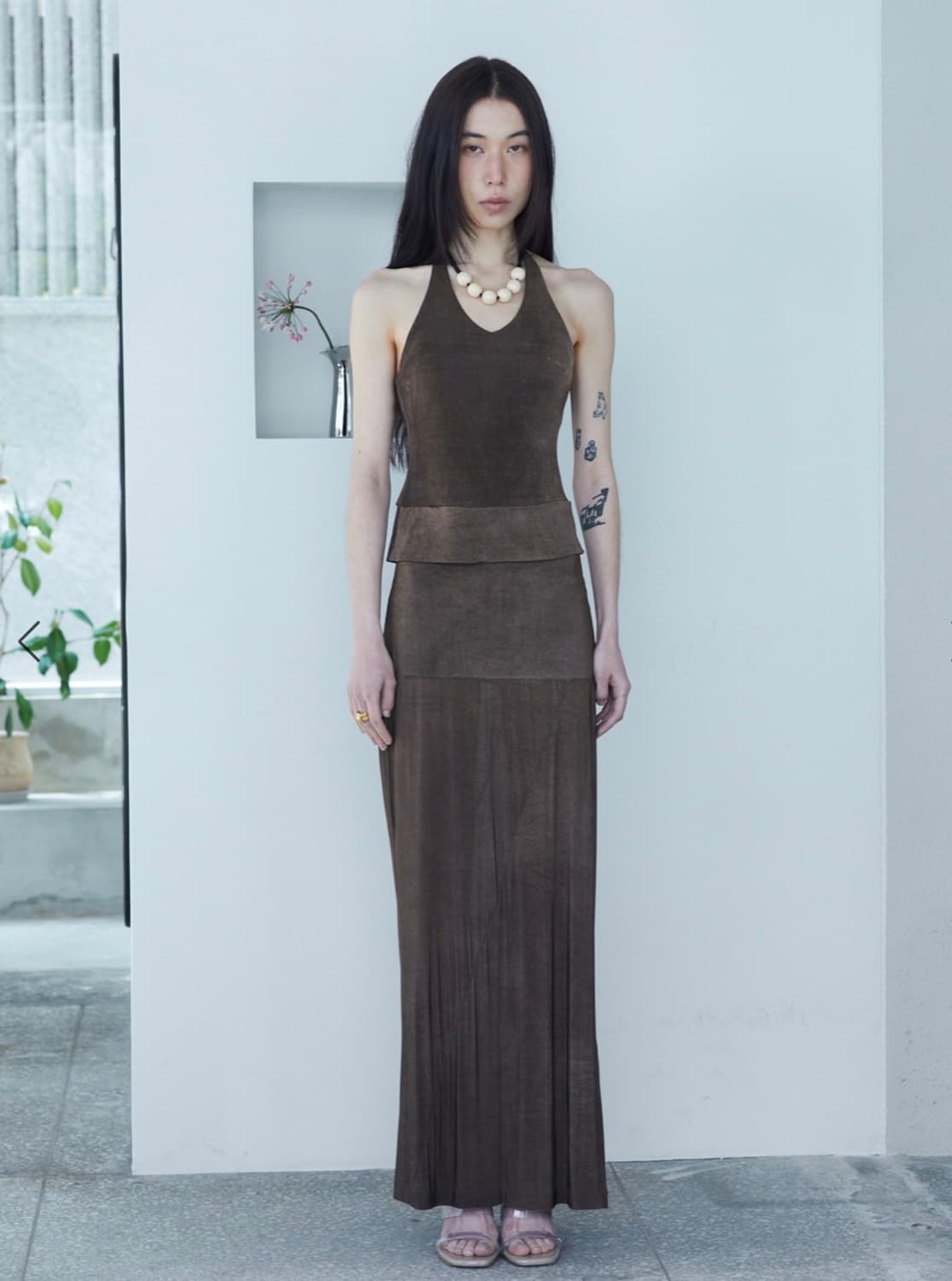 Personal Language 퍼스널랭귀지 슬리브리스 홀터넥 탑 커피  상품이미지4