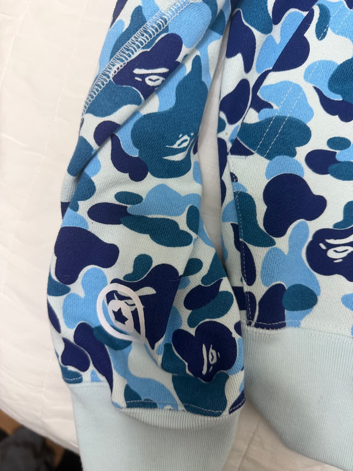 (급처)베이프 ABC 카모 샤크 풀 집 후드 블루 상품이미지7