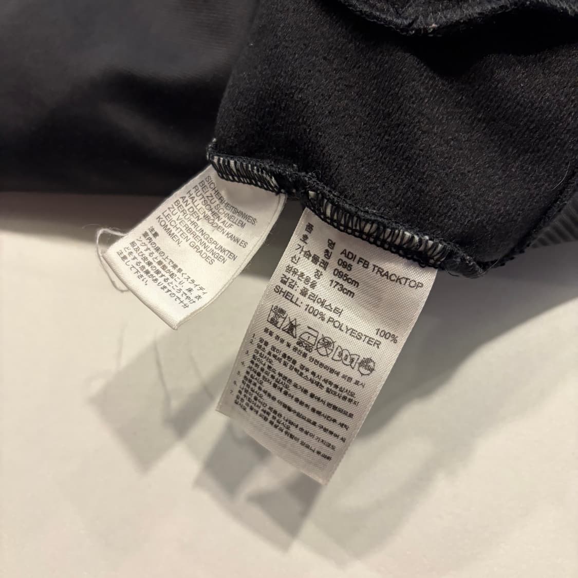 [95] 11s 아디다스 파이어버드 삼선 트랙탑 져지 블랙 D675 상품이미지7