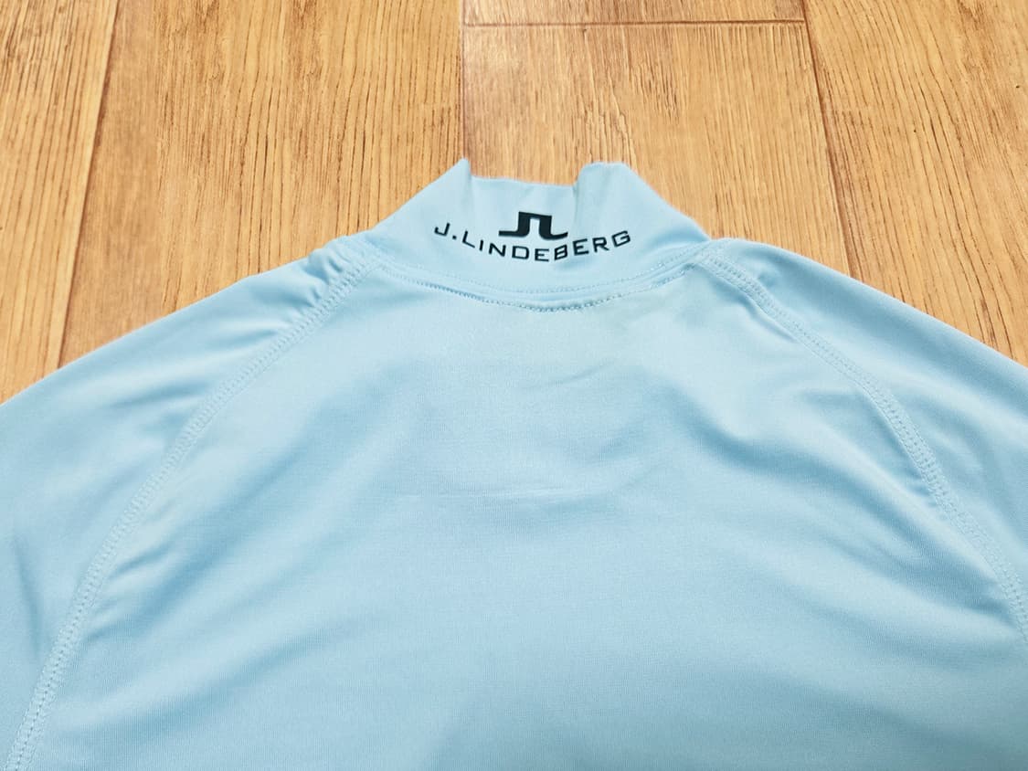 제이린드버그(J.LINDEBERG) 아사 소프트 컴프레션 골프탑 55 상품이미지7