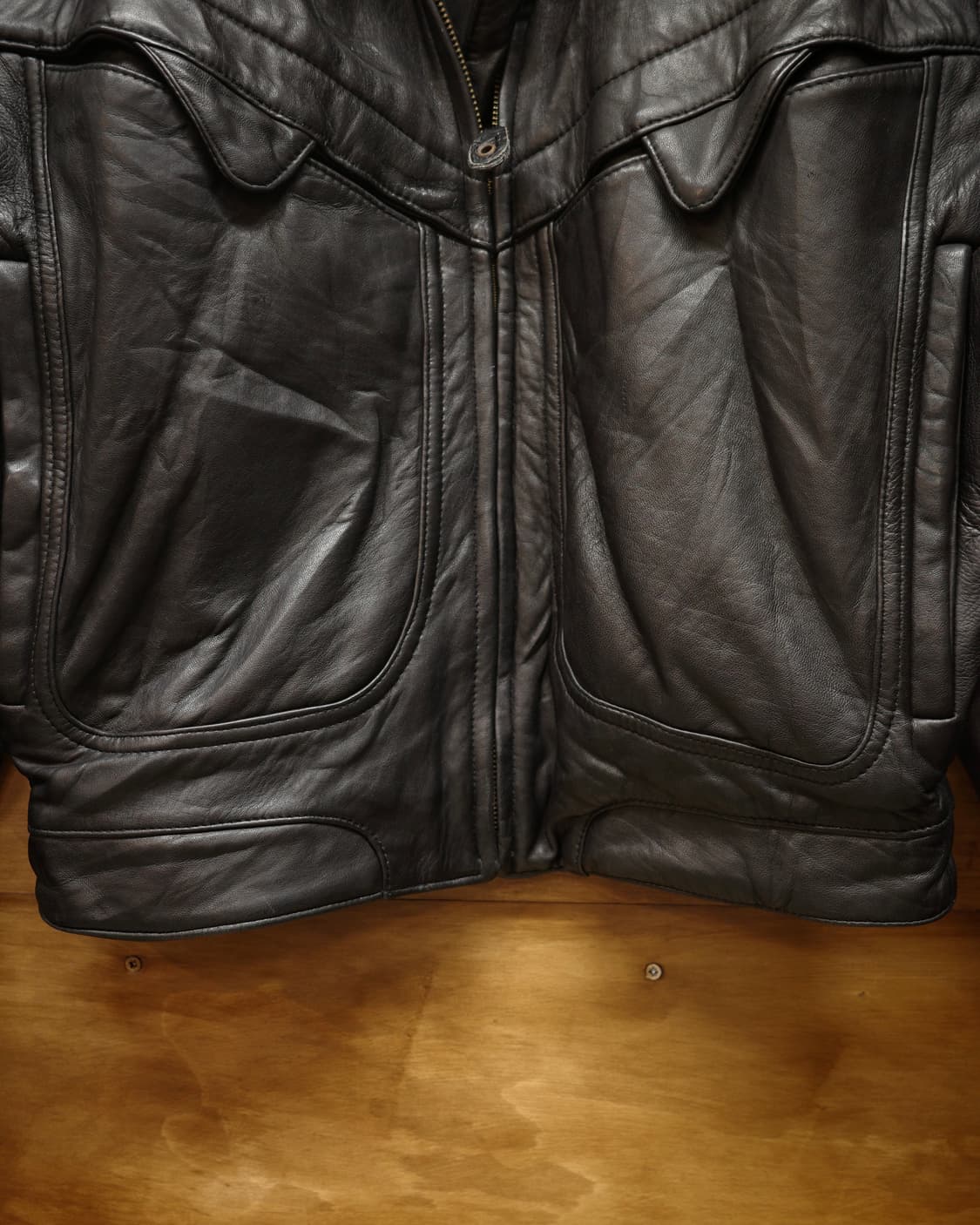 vintage Leather Bomber Jacket 상품이미지4