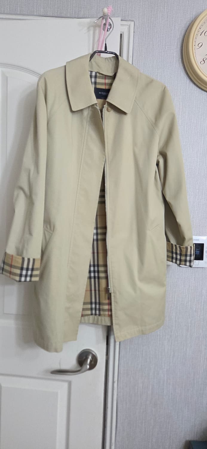 버버리 여성 트렌치코트 ㅡ정품  상품이미지7