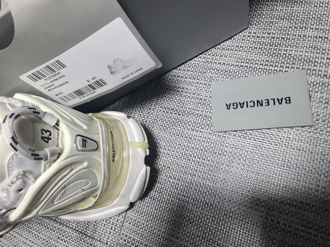 발렌시아가 뉴러너 화이트 43 스니커즈 상품이미지7