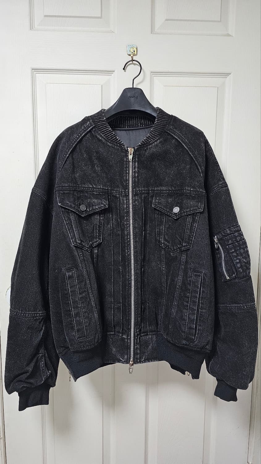 48 준지 데님 마원 트러커 디자인 MA-1 점퍼 블랙 23FW 착장 상품이미지1