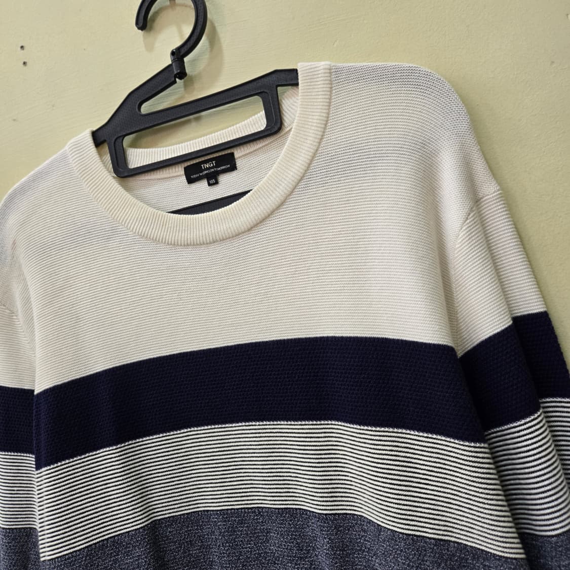 [105] TNGT 컬러블록 니트 상품이미지2