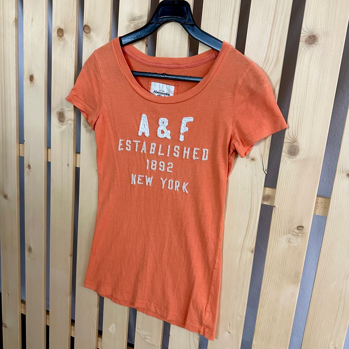 (XS) 아베크롬비 반팔티 오렌지 A&F 상품이미지2