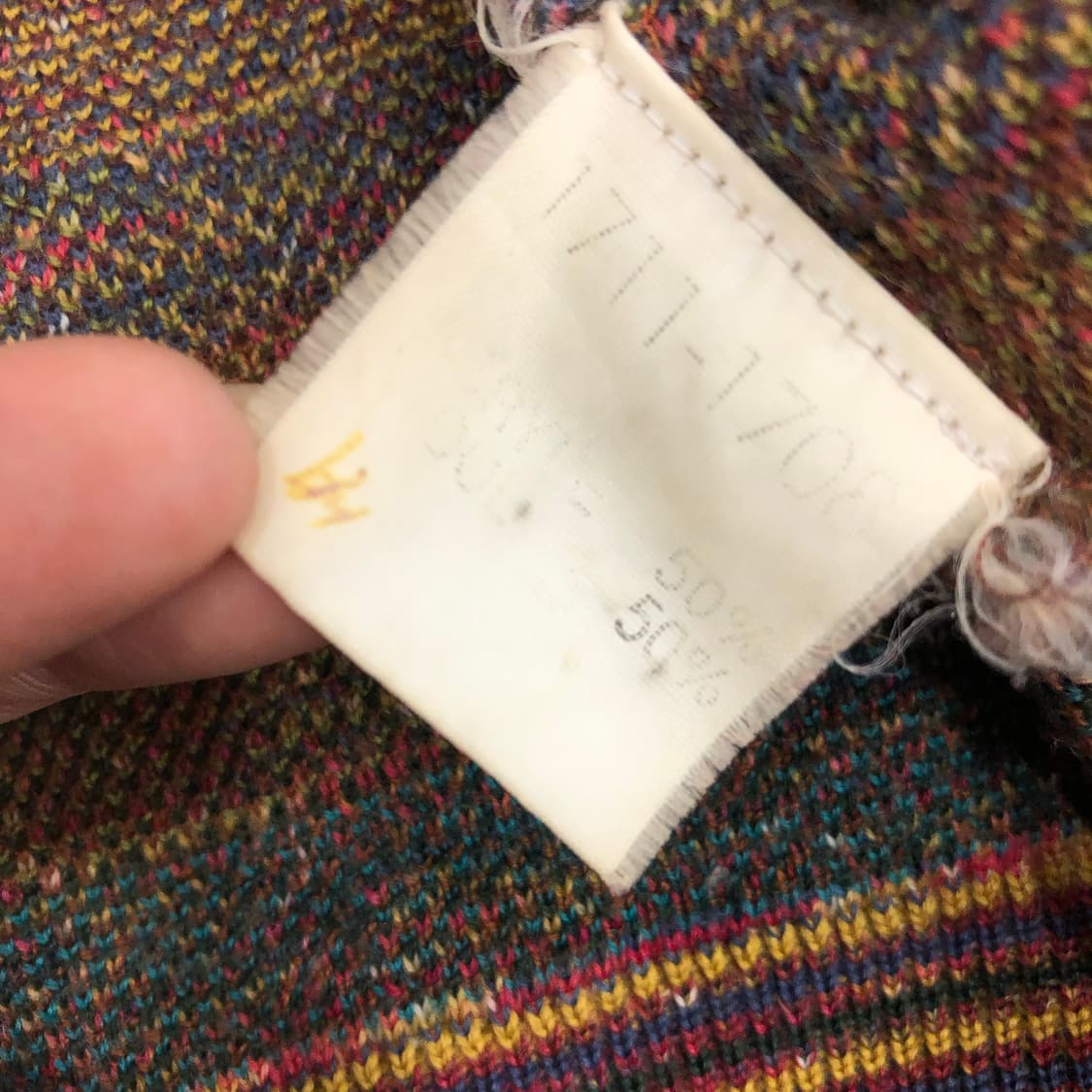 미쏘니 울 멀티컬러 패턴 니트 상품이미지4