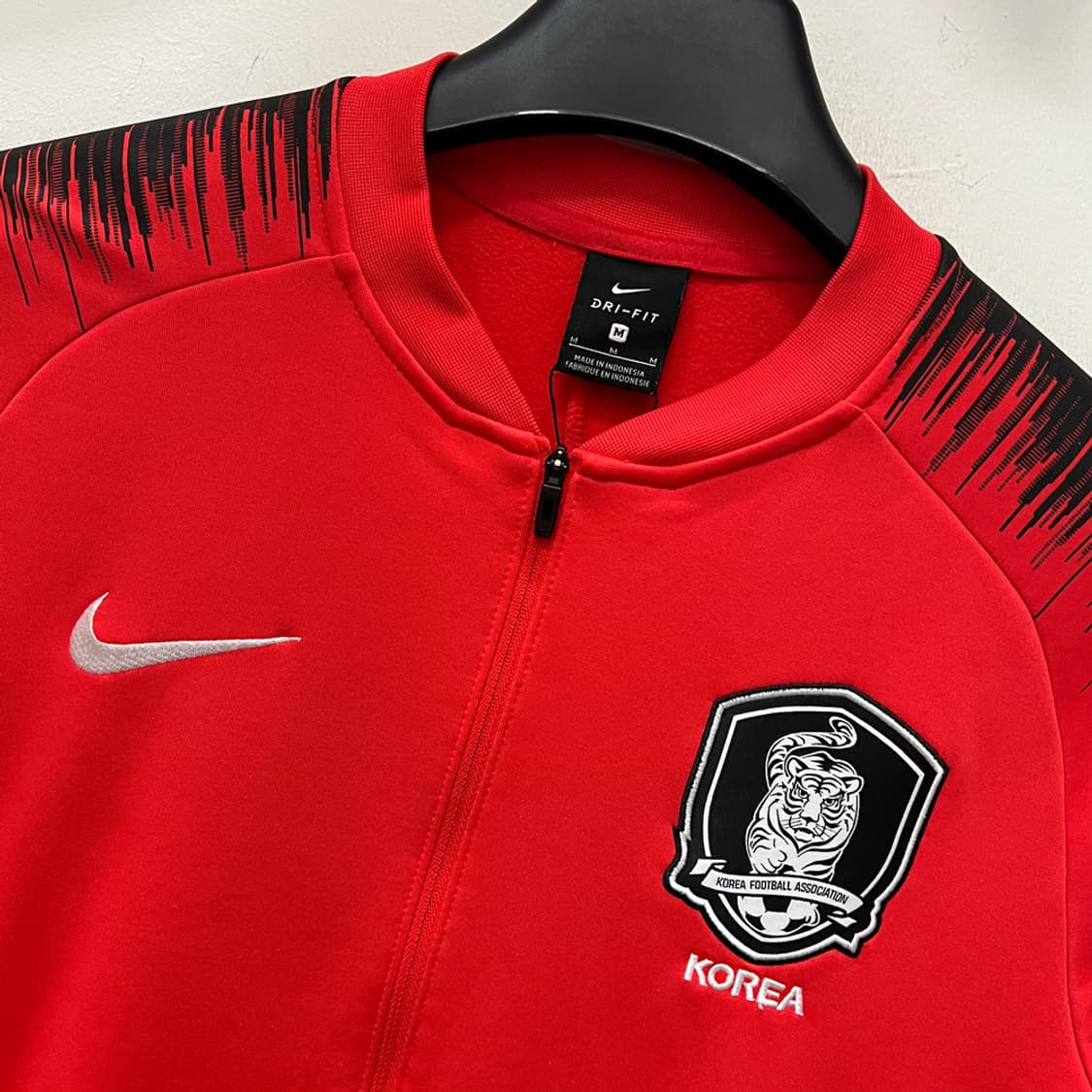 나이키 2018 대한민국 국대 앤썸 트레이닝 자켓 M 상품이미지3