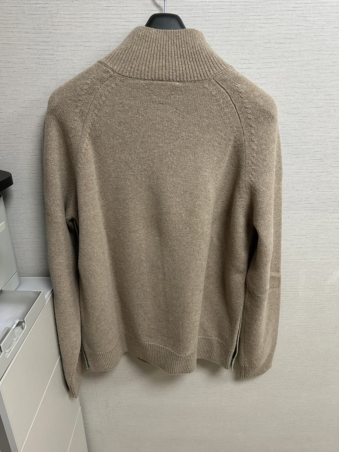 보테가베네타 베이지 니트 상품이미지3