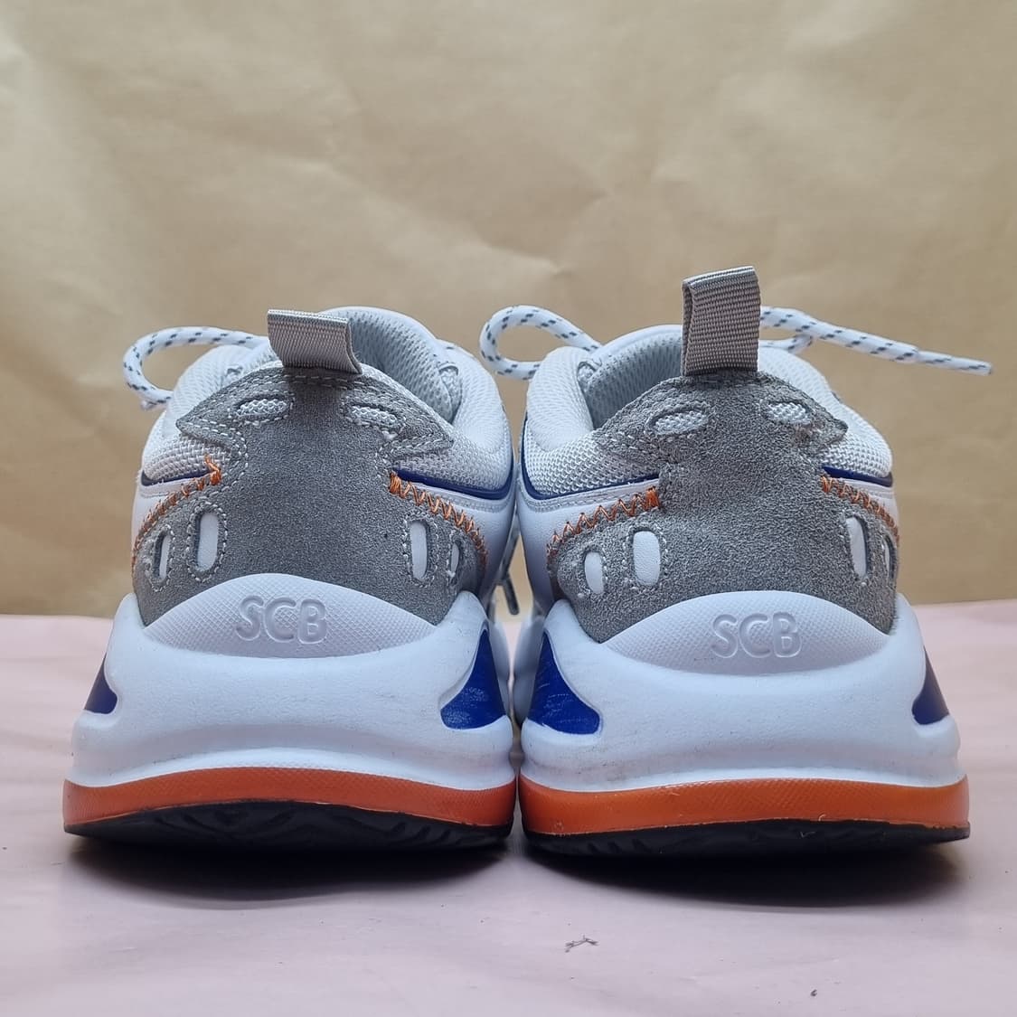 슈콤마보니 운동화 220 상품이미지4