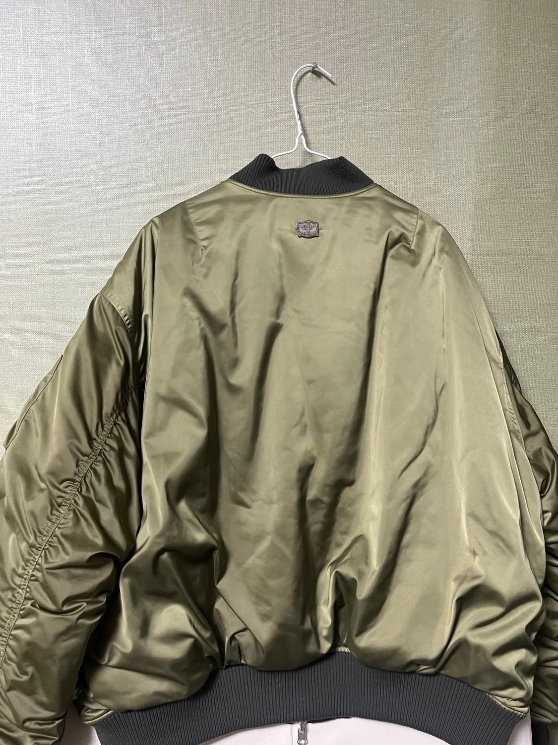 애프터프레이 리버시블 봄버 ma-1 카키 상품이미지4