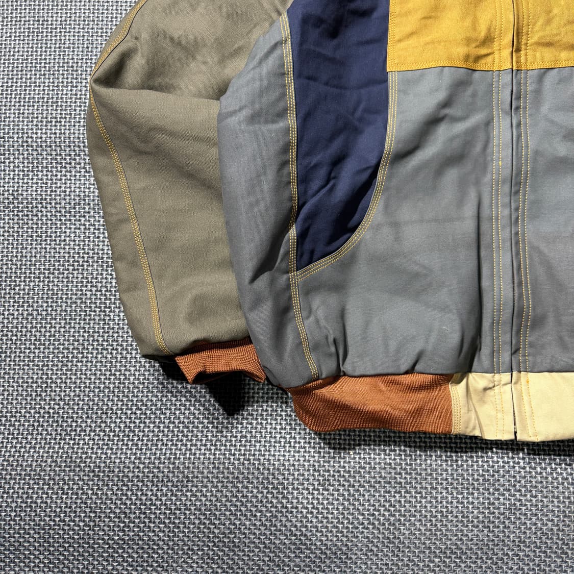 칼하트 리메이크 자켓 (old-8445) 상품이미지3