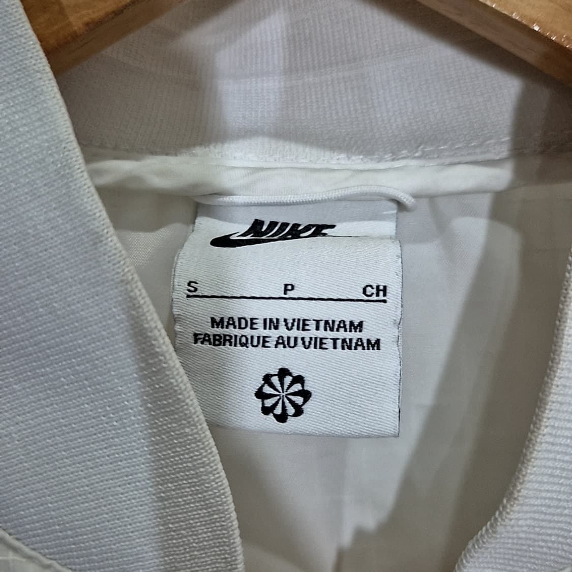 나이키 에센셜 우븐 바시티 자켓 상품이미지6