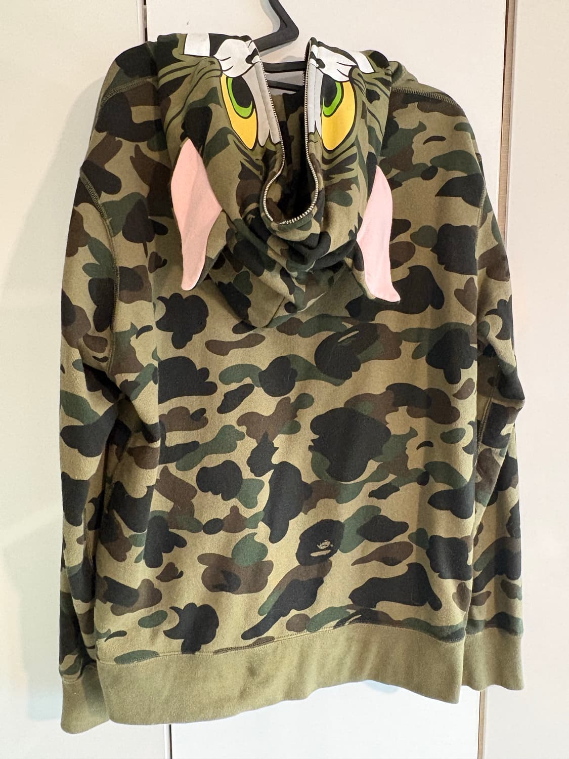 톰과 제리 베이프 후드집업 상품이미지3